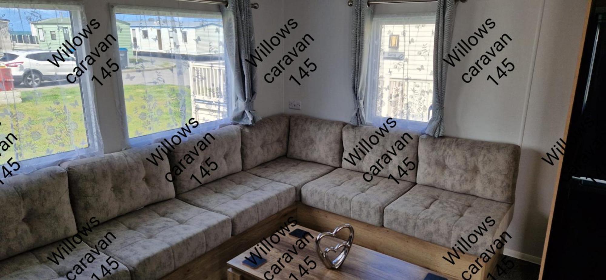 Willows Caravan 145 Llanddwywe Ngoại thất bức ảnh